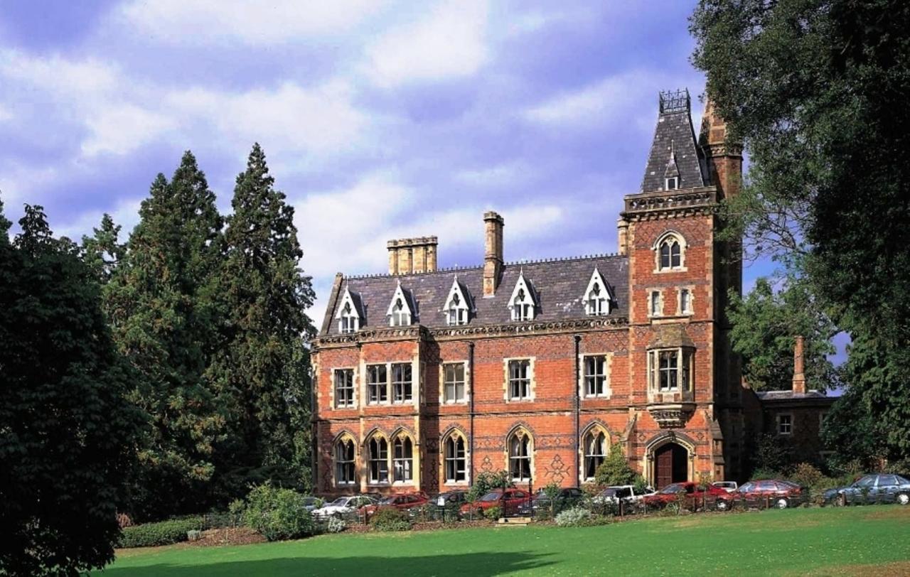 Brownsover Hall Rugby Exterior photo